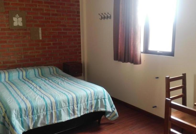 Hotel Piedra Blanca Backpackers Hostel | Uyuni | Bolivia | América del Sur 16