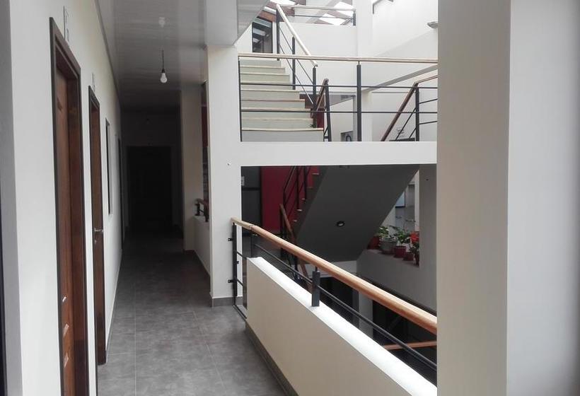 Hotel Piedra Blanca Backpackers Hostel | Uyuni | Bolivia | América del Sur 19