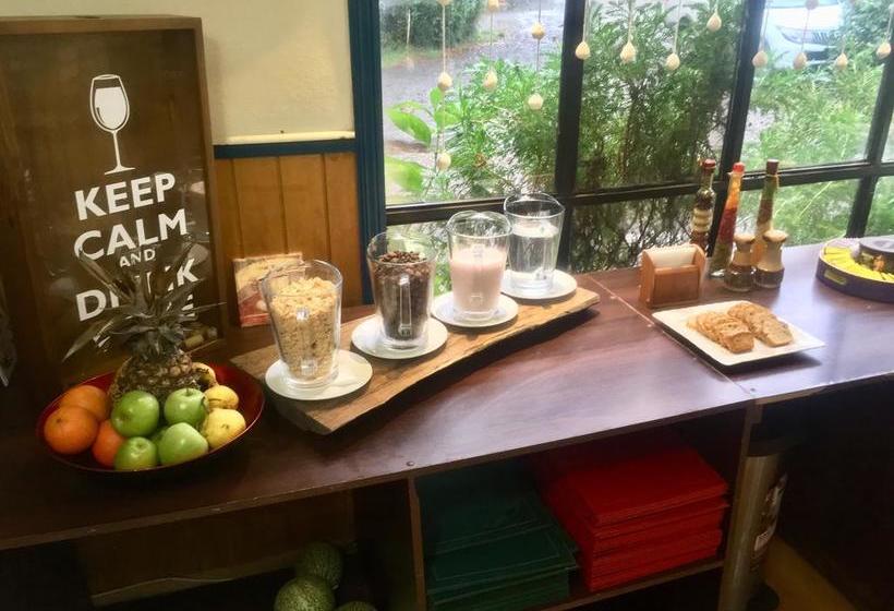 Albergue La Casona Hostal | Puerto Varas | Los Lagos | Chile 2