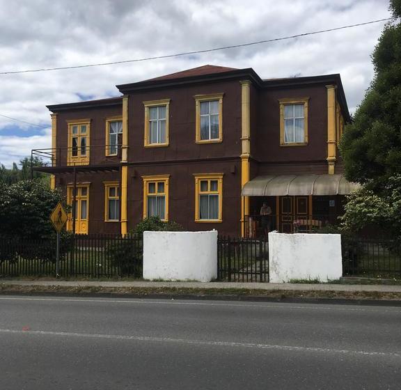 Albergue La Casona Hostal | Puerto Varas | Los Lagos | Chile 3