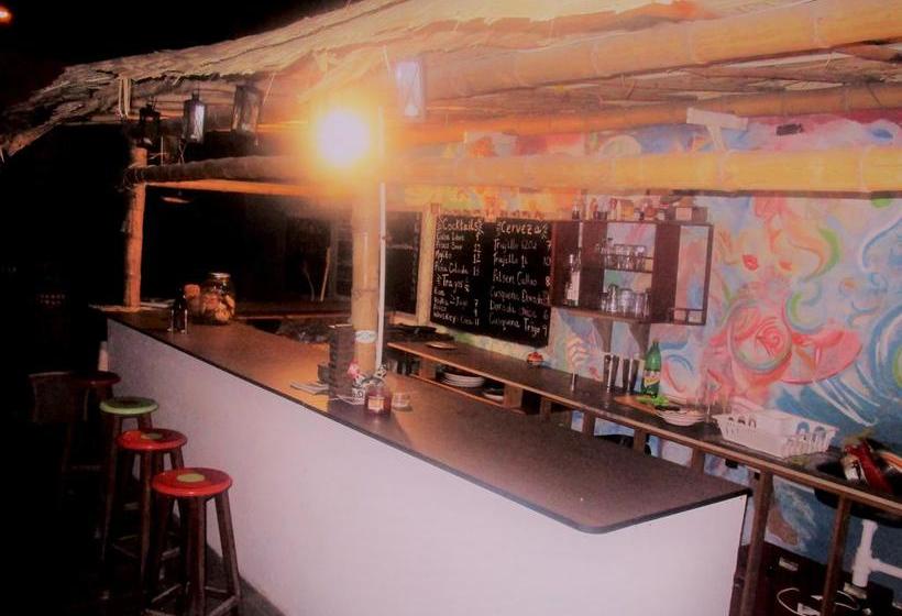 Albergue Mandala | Huanchaco | Trujillo | Perú 12