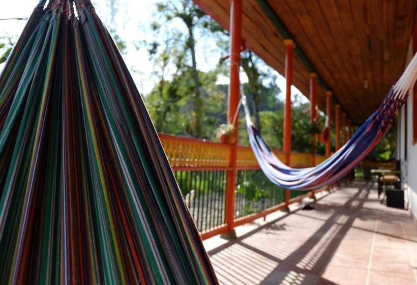 Albergue Ayahuasca Hostal | Jardín | Antioquia | Colombia 6