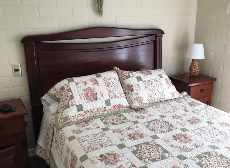 Bed and Breakfast Hostal Cepas Coloniales | Santa Cruz | O'Higgins | Chile 15