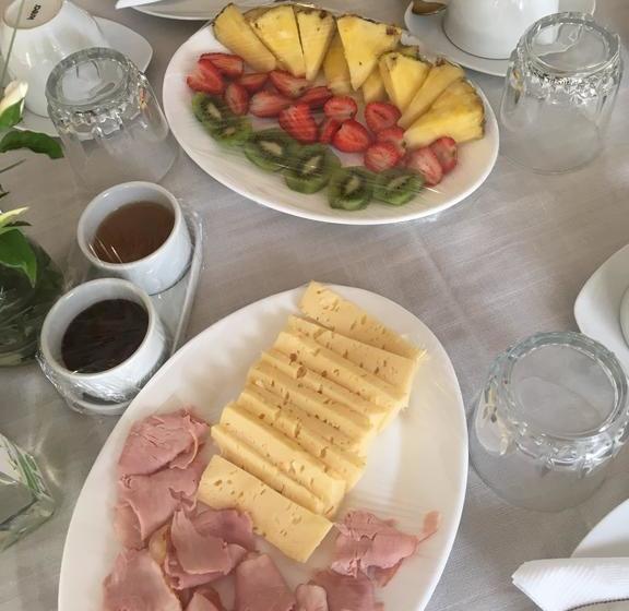 Bed and Breakfast Hostal Cepas Coloniales | Santa Cruz | O'Higgins | Chile 4