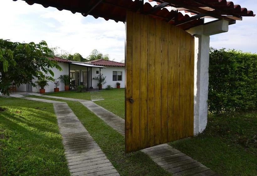 Bed and Breakfast Condominio Campestre | Calarcá | Quindío | Colombia 11