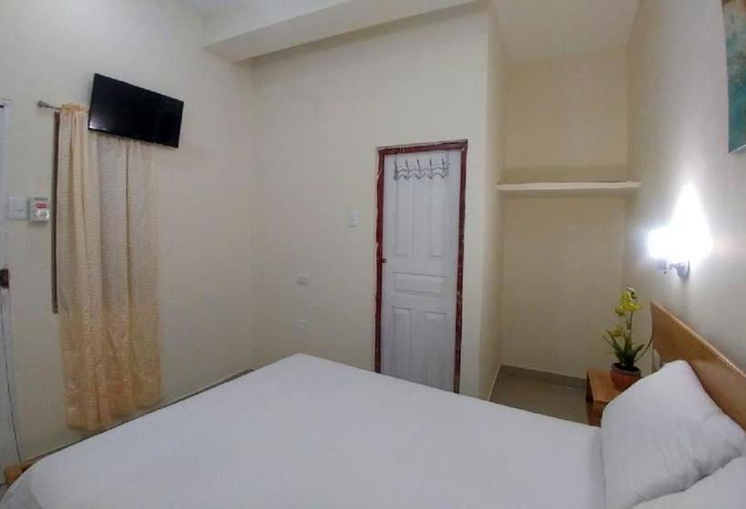 Hostel Fenix | Iquitos | Maynas | Perú 14