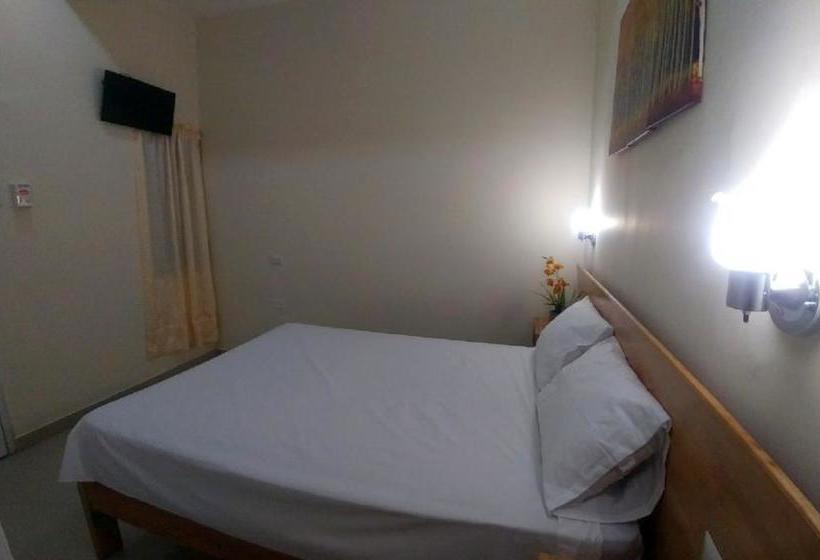 Hostel Fenix | Iquitos | Maynas | Perú 17