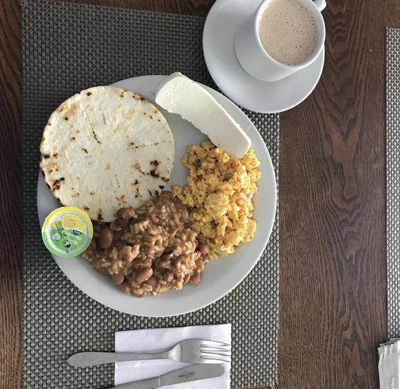 Hotel Oasis | Rionegro | Antioquia | Colombia 13