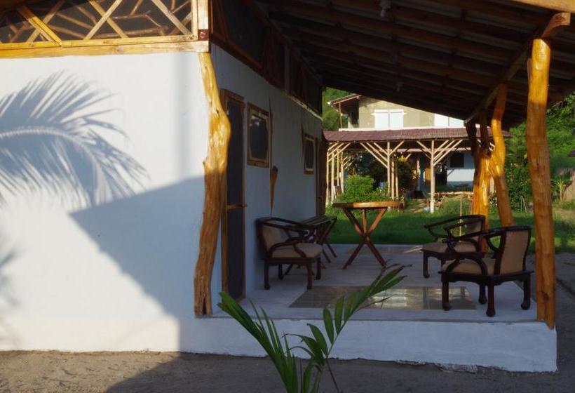Hotel Jardin Pacifico Bungalow Room | Canoa | Manabi | Ecuador 13