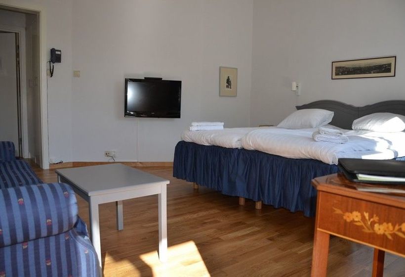 Enehall Pension Hotel | Bastad | Skane | Sweden 5