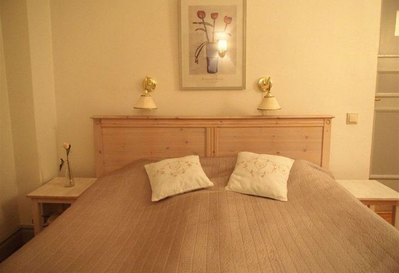 Hotel Ulvhaells Herrgard | Strangnas | Sodermanlands Lan | Sweden 14