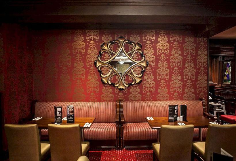 Dillon's Hotel | Letterkenny | Donegal | Ireland 18