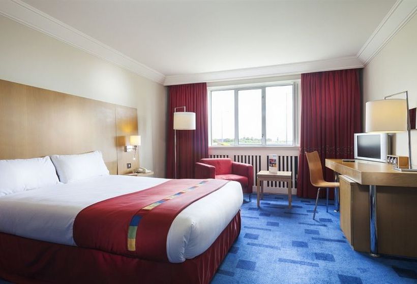 Park Inn by Radisson Shannon Airport Hotel | Shannon | Clare | Ireland 1