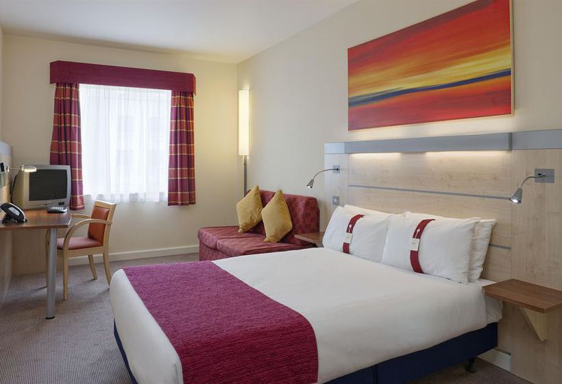 Hotel Holiday Inn Express Dublin Airport | Dublin | Dublin | Ireland 12
