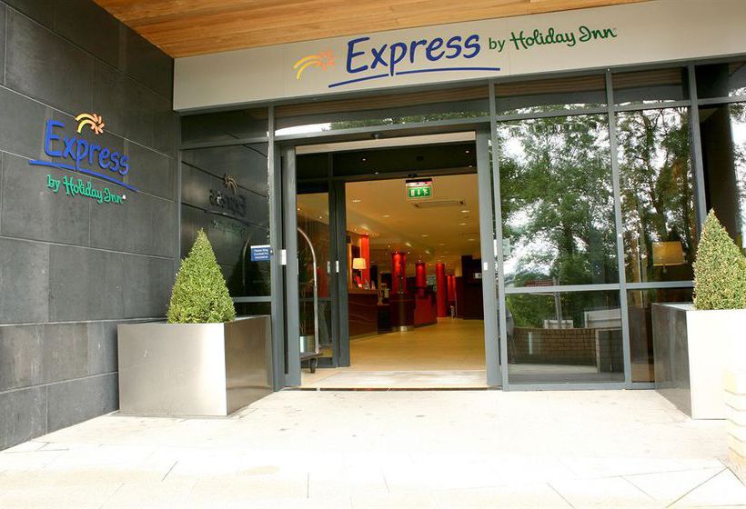 Hotel Holiday Inn Express Dublin Airport | Dublin | Dublin | Ireland 9