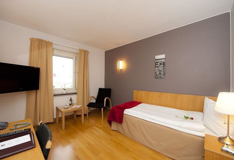 Hotel Best Western Tranas Staff | Tranas | Jonkopings Lan | Suecia 1