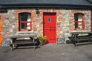 Hotel Slane Farm Hostel | Slane | Meath | Ireland 4