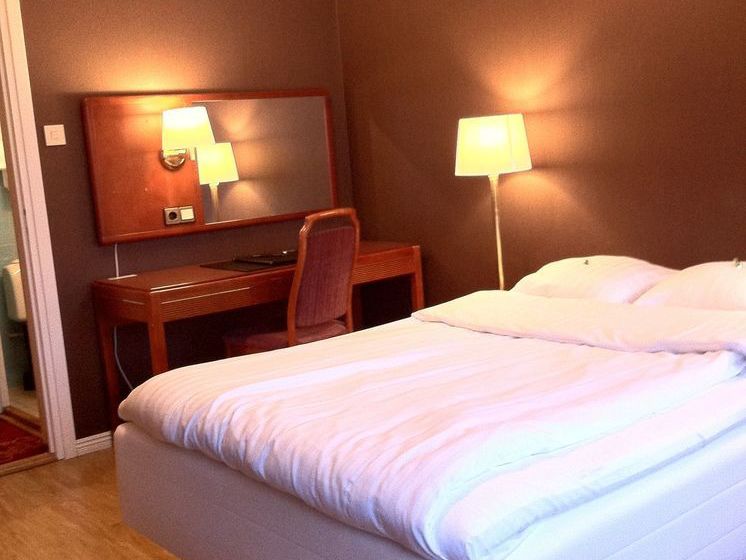 Hotel Cafe Victoria | Skelleftea | Vasterbottens Lan | Sweden 18