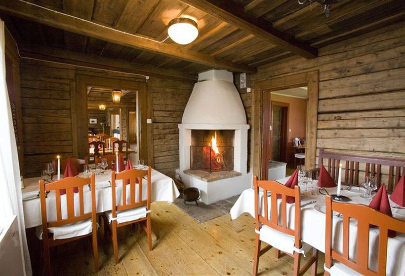 Icehotel | Jukkasjarvi | Norrbottens Lan | Sweden 13