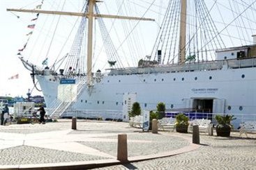 Hotell Liseberg Barken Viking | Gothenburg | Vastra Gotalands Lan | Sweden 10