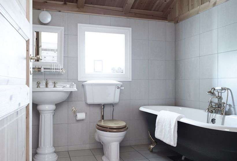 Storfjord Hotel | Skodje | More og Romsdal | Norway 12