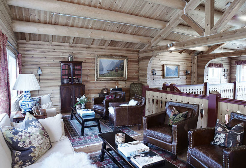 Storfjord Hotel | Skodje | More og Romsdal | Norway 4