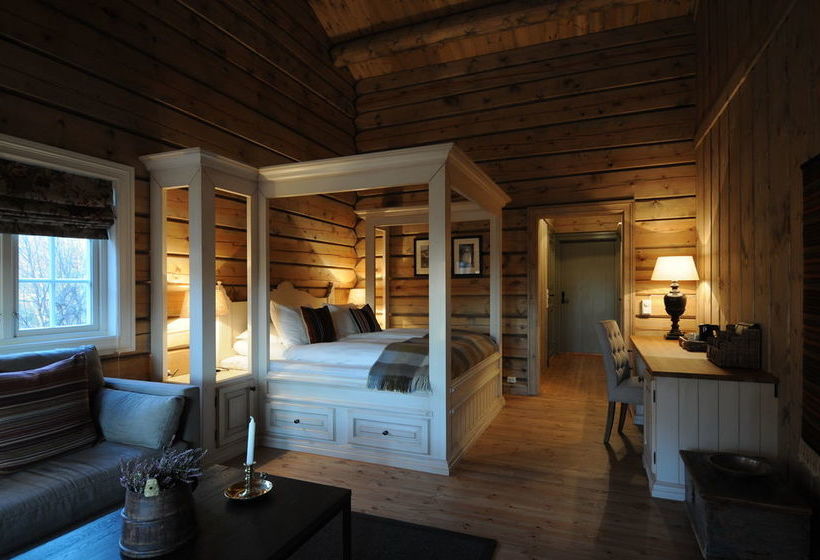 Storfjord Hotel | Skodje | More og Romsdal | Norway 7