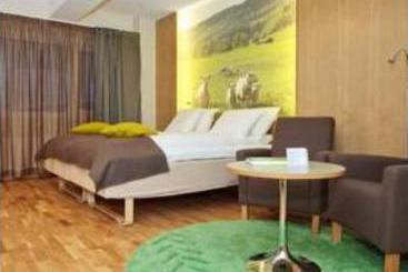 Varsog Hotell Surnadal