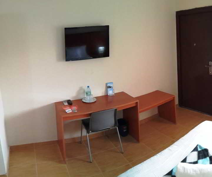 Hotel Express Inn Coronado | Farallon | Coclé | Panamá 9