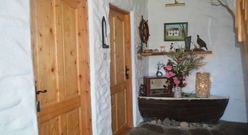 Bed and Breakfast Lissyclearig Thatch Cottage | Kenmare | Kerry | Ireland 2