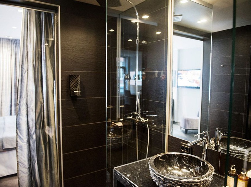 Hotel The Lamp Ostergotlands Lan