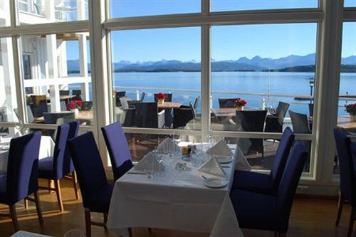 Hotel Molde Fjordstuer | Molde | More og Romsdal | Norway 17