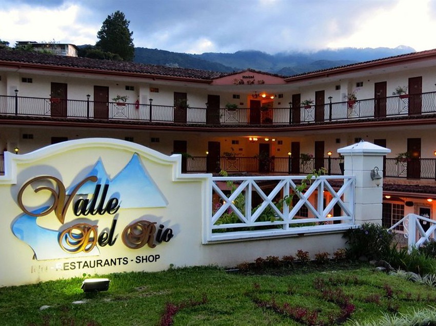 Hotel Valle Del Rio
