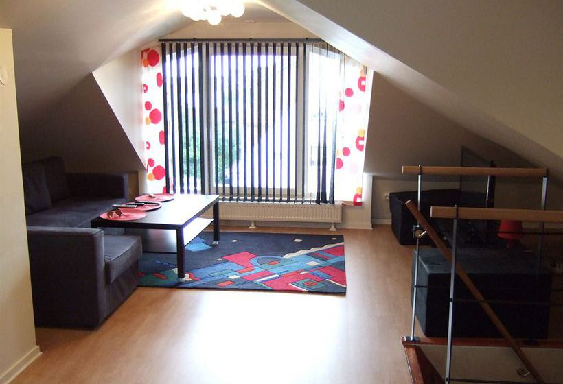 Platypus Penthouse Honeymoon Suite | Helsingborg | Skane | Suécia 3