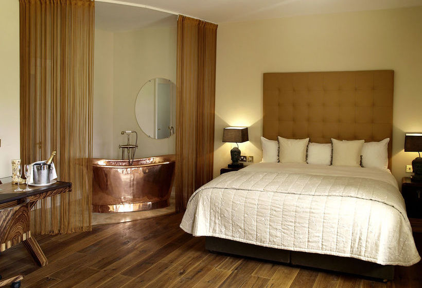 Hotel Lodge At Ashford Castle | Cong | Mayo | Ireland 1