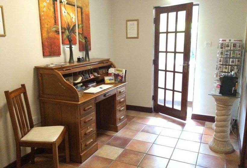 Pension Moat Lodge | Lucan | County South Dublin | Ireland 11