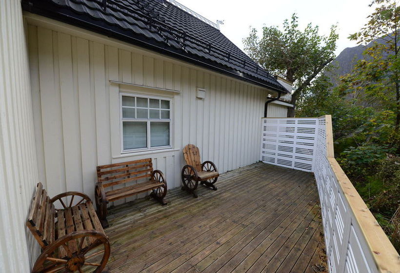 Dragon Villa Reine | Moskenesoy | Nordland | Norway 11