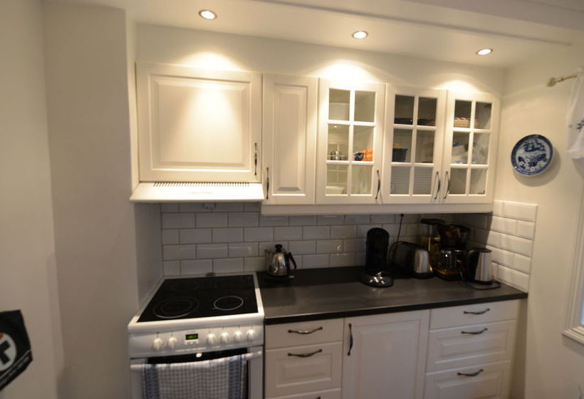 Dragon Villa Reine | Moskenesoy | Nordland | Norway 5