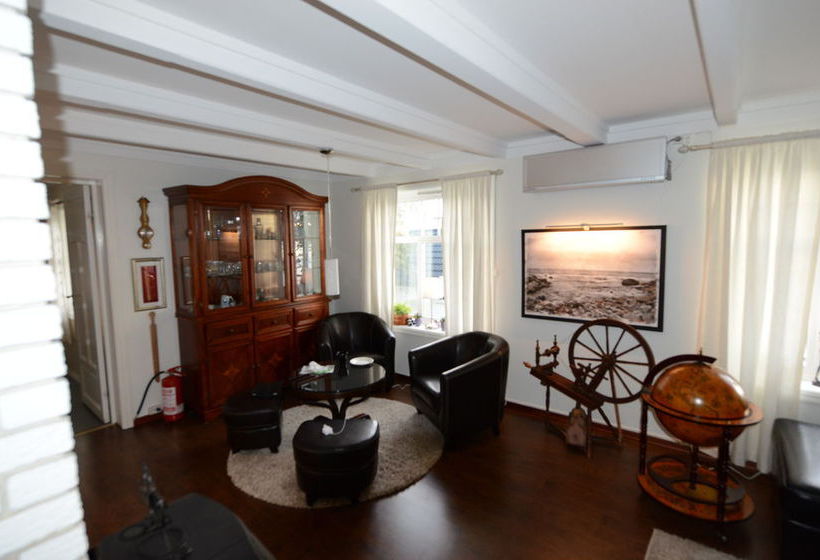 Dragon Villa Reine | Moskenesoy | Nordland | Norway 8