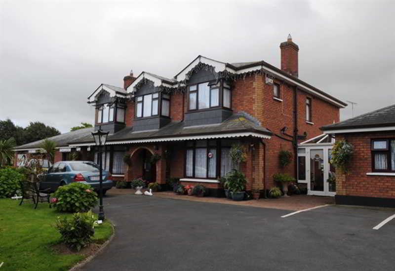 Banner House B&b | Rathcoole | County South Dublin | Ireland