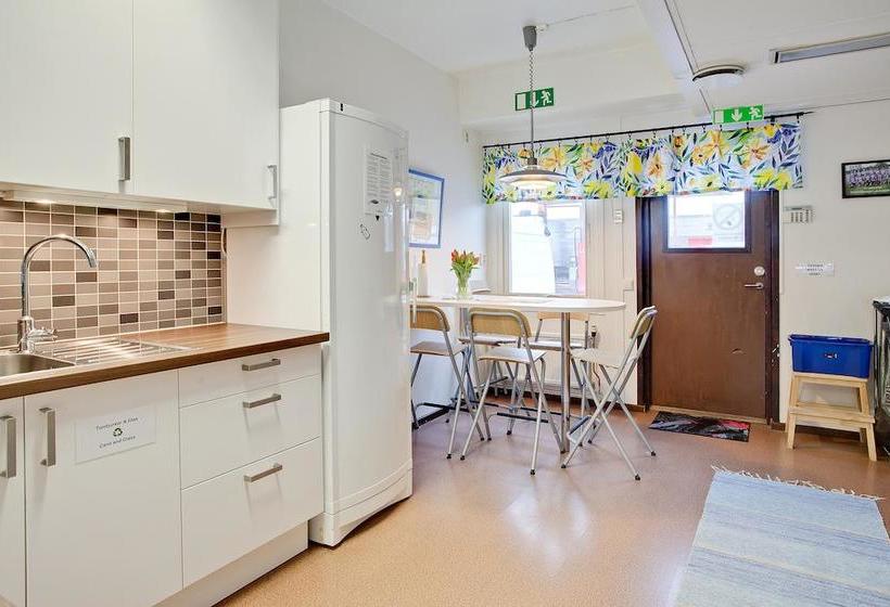 Hotel Bed's Rumsuthyrning | Norrkoping | Ostergotlands Lan | Sweden 3