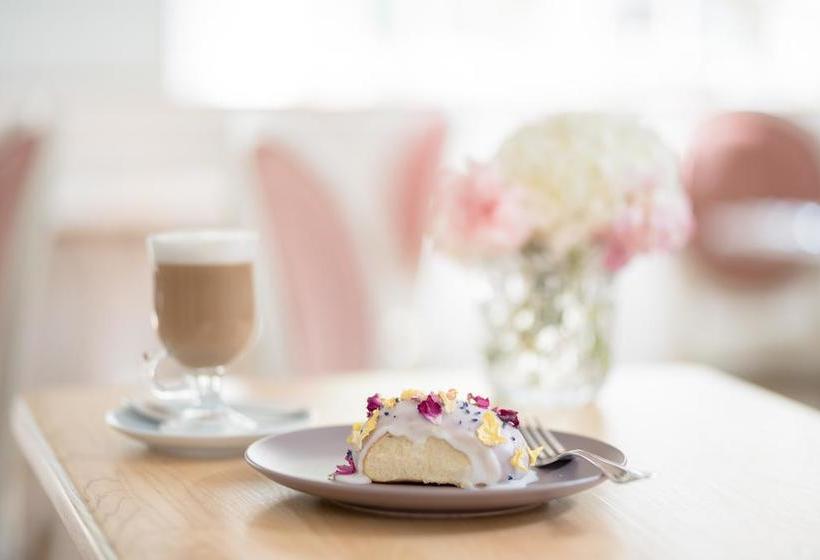 Pension Cliff At Lyons | Celbridge | Kildare | Ireland 11