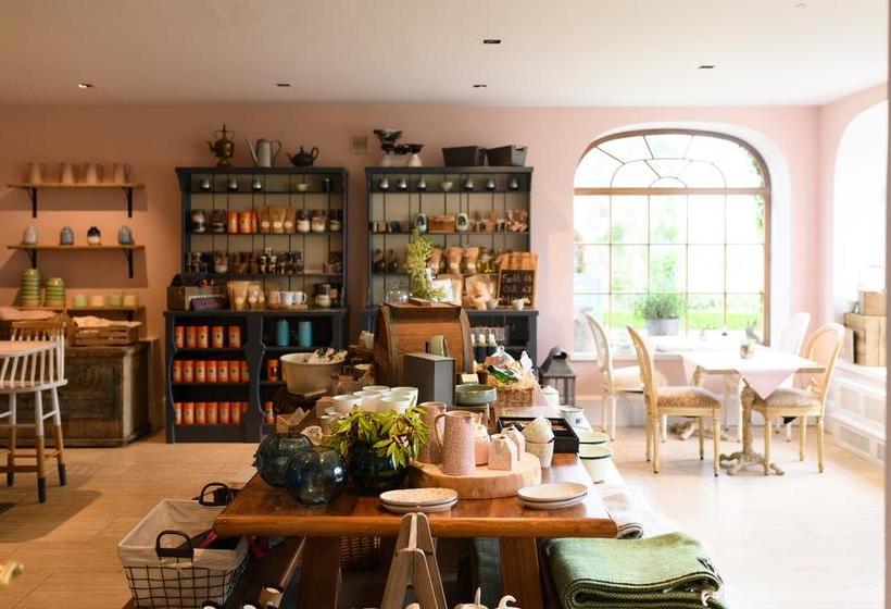 Pension Cliff At Lyons | Celbridge | Kildare | Ireland 7