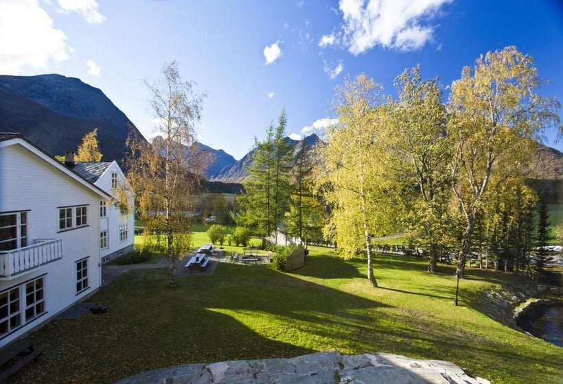 Aak Hotel Andalsnes More og Romsdal