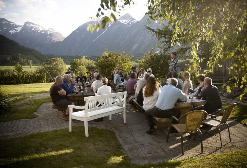 Aak Hotel | Andalsnes | More og Romsdal | Norway 3