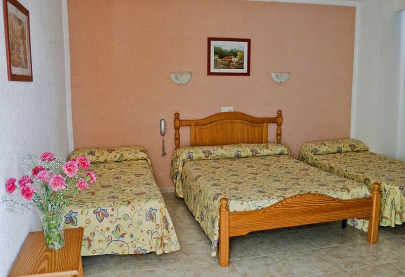 Paradise Beach Music Hotel 