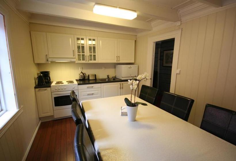 Bed and Breakfast Norneshuset Overnatting | Skudeneshavn | Rogaland | Norway 6