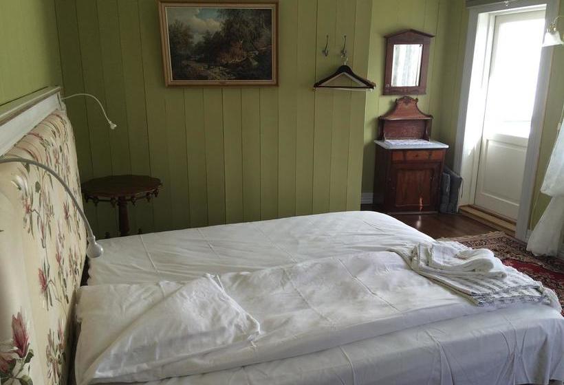 Bed and Breakfast Cafe Ibsen | Grimstad | Aust-Agder | Norway 7