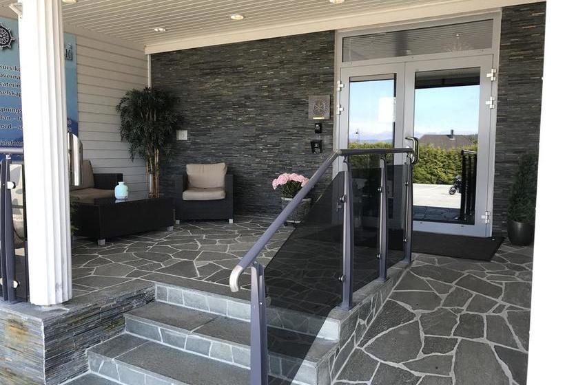 Vestnes Fjordhotell | Vestnes | More og Romsdal | Norway 1