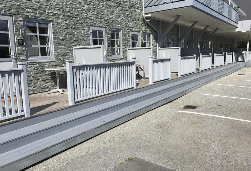 Vestnes Fjordhotell | Vestnes | More og Romsdal | Norway 2